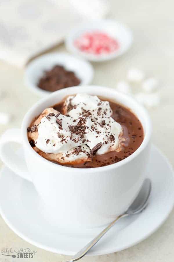 Easy Homemade Hot Cocoa: Rich, Creamy & Ready in Minutes